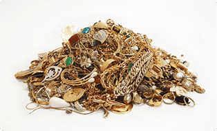 イミテーションアクセサリー 